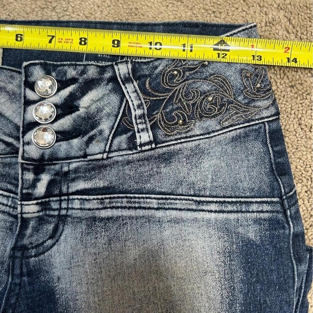 Y2K Low Rise Embellished Faded Denim Skinny Leg Capris Rhinestones Womens 3/4 - Picture 4 of 8